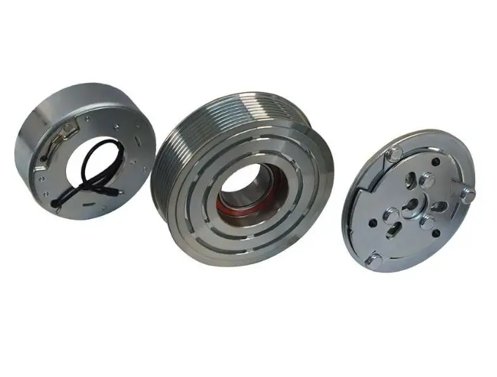 [CL-1047P] CLUTCH 700 8 PK DIAMETRO 10.7 GROSOR 3.2 8 CANALES