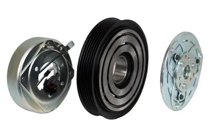 [CL-110228W] CLUTCH NISSAN B14 DIAMETRO 13.5 GROSOR 2.5 6 CANALES