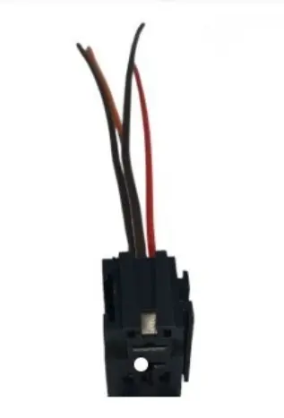 [HC-1037] [HC-1037C] CONECTOR RELAY 3 FINAS 2 MEDIANAS PARA RE-14014 